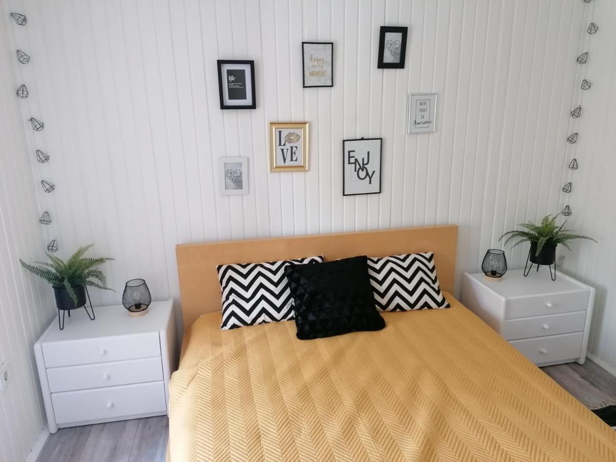 Balatonfuered Apartmanhaz Buitenkant foto